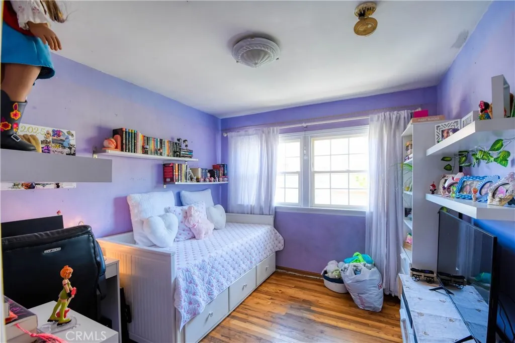 15058 Friar Street, Van Nuys, California 91411 home-pic-8